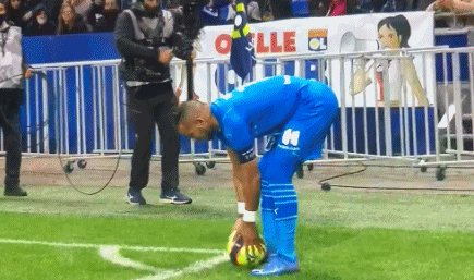 延边出台推进足球高质量发展举措，加强对职业足球的政策扶持（延边发布举措促足球高质量发展，强化职业足球政策支持）