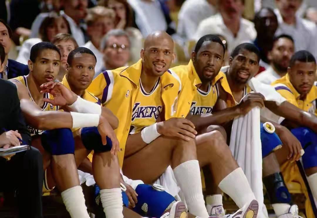 刘浩帆：全运会和伤病情况对我们是个损失；丢球是全队的问题（刘浩帆：全运会与伤病让球队受损，失球是全队的责任）