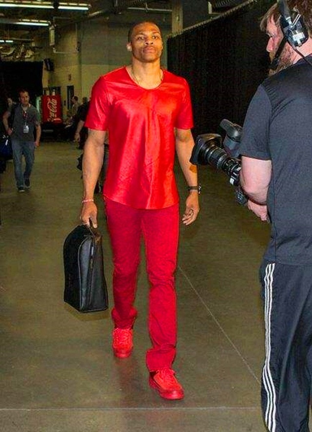 基耶利尼：我们想和斯帕莱蒂长期合作，而不是只考虑到明年6月（基耶利尼：希望与斯帕莱蒂长期携手，而非只到明年6月）