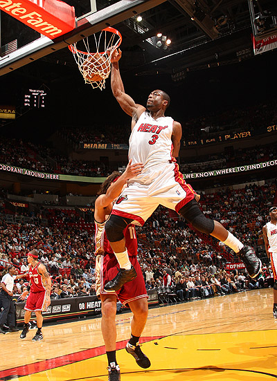 苏亚雷斯训练前讲话：降级责任在我，顺境和逆境我们都要接受（苏亚雷斯训前发言：降级责任我来扛，顺境逆境都要坦然接受）